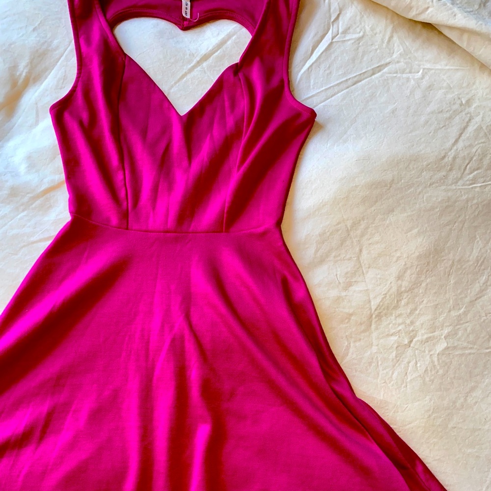 Brand NEW | 💗 Heart Shaped Back Dress | Hot Pink | Juniors
